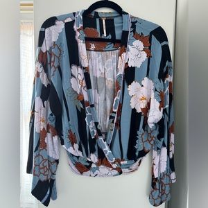 Free people fun, fall floral top!
